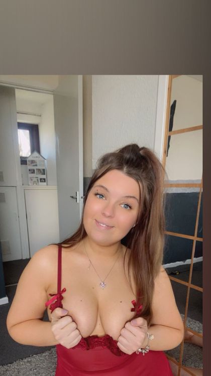 demiwelsh OnlyFans picture