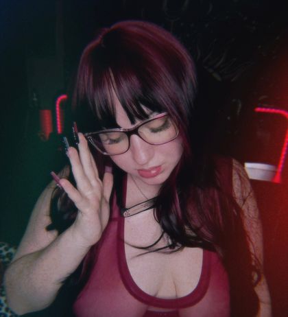 ladyoftheleaf420 OnlyFans picture