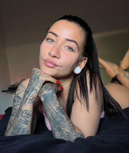 belladollgermany OnlyFans picture