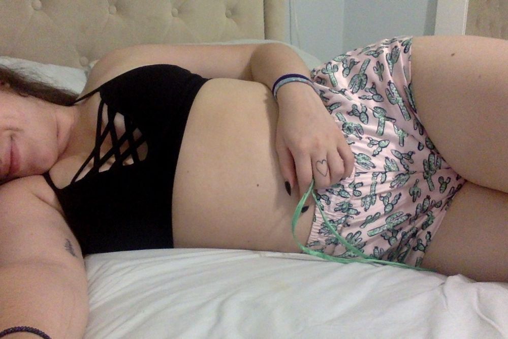 ellebell04 OnlyFans profile picture