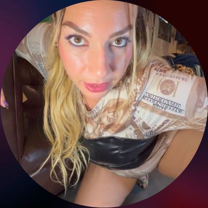 theladytoxin OnlyFans picture