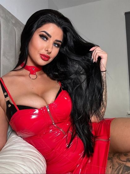 the_queeniegee OnlyFans picture