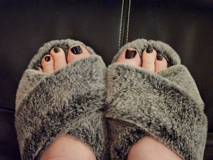 goddessalorasfeet OnlyFans picture