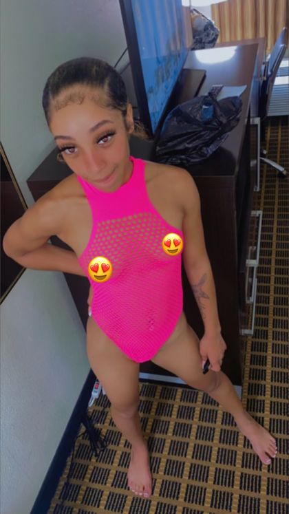 tinyy_freakk OnlyFans picture