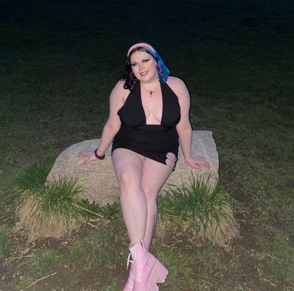 aestheticgothhoe OnlyFans picture
