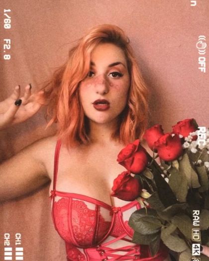 x.littleredfox.x OnlyFans picture