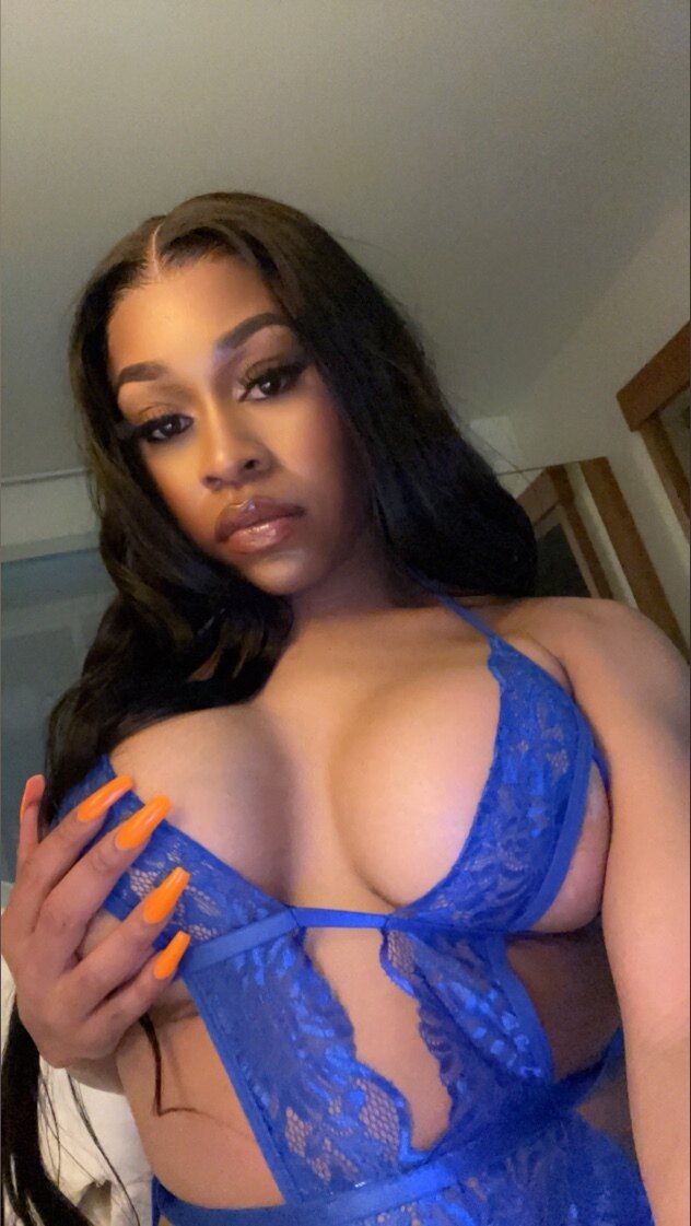 yoshicakes OnlyFans profile picture