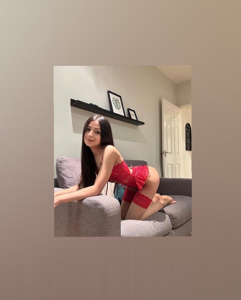 mia.petite OnlyFans profile picture