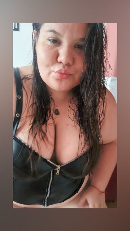 queenofetishes OnlyFans picture