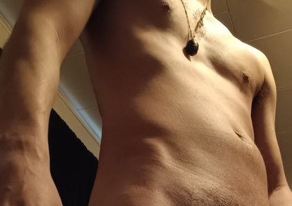 tallbrownandspooky OnlyFans picture