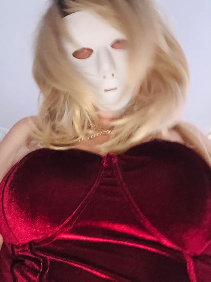 onlyloulou1980 OnlyFans picture