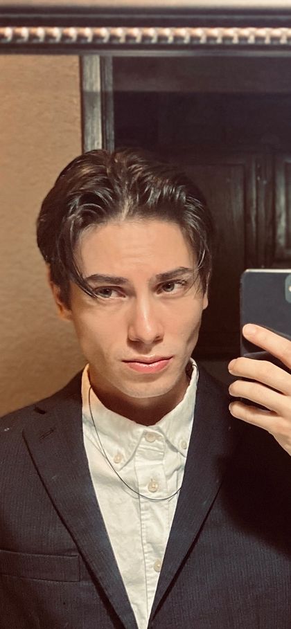 sir.apollo OnlyFans picture