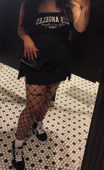 nichemayhem OnlyFans picture