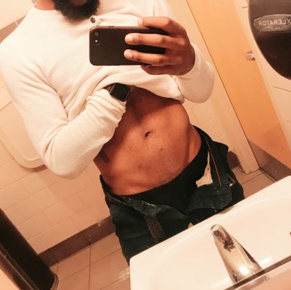 prettyhugedickk OnlyFans picture