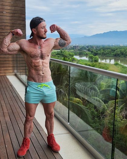 hunkymonkeybrayden OnlyFans picture