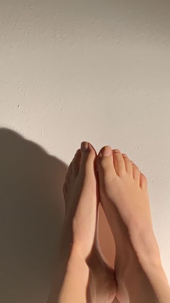 juicy feet