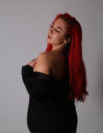 theredlucyy OnlyFans picture