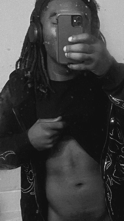 sexmoneyzaa OnlyFans picture