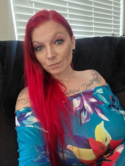 s1lentvixen OnlyFans picture