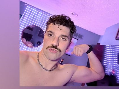 badxbronson OnlyFans picture