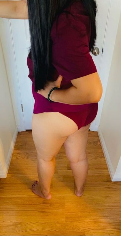 curvy-nurse OnlyFans picture