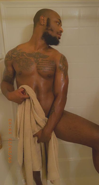 silverback12 OnlyFans picture