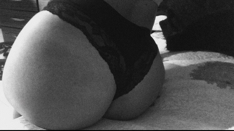 just.naomi OnlyFans profile picture