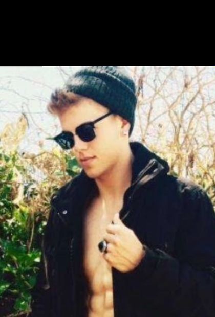reborn_hood OnlyFans picture