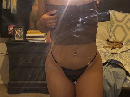 andrearayaa OnlyFans picture
