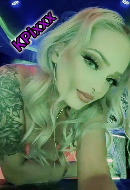 kinkypixxxx OnlyFans picture