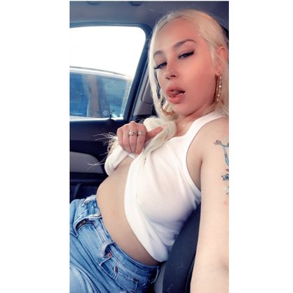 milkmariexox OnlyFans picture