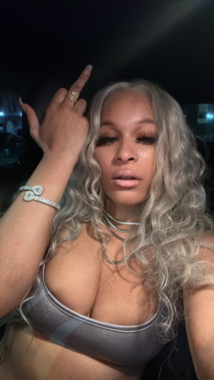 lusciousblu OnlyFans picture
