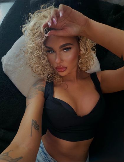 yourfavcurlybabe OnlyFans picture