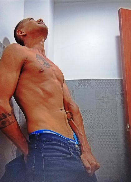 the_robles OnlyFans picture