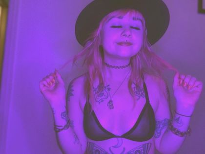 spoookybb OnlyFans picture