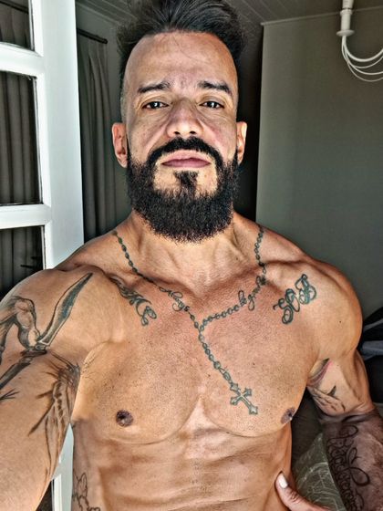 vinnystarburgos OnlyFans picture