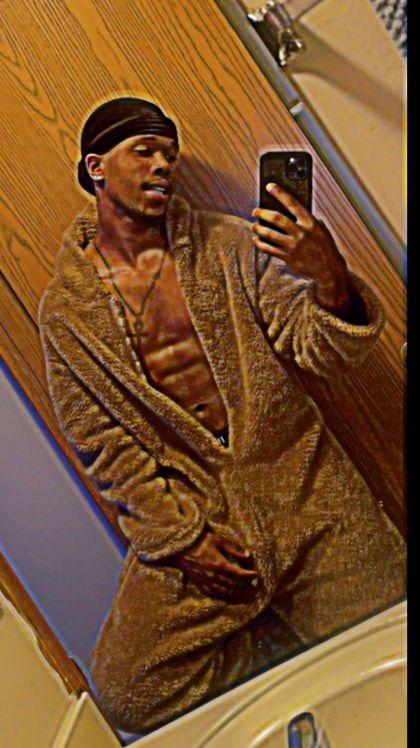 kickinitneir OnlyFans picture