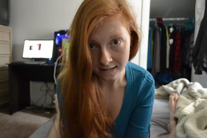 redlovelyred OnlyFans picture