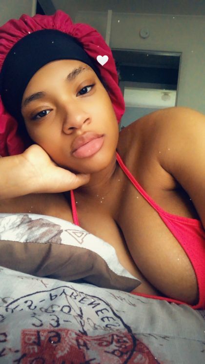 deeoriginalbee OnlyFans picture