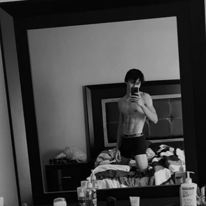 u86399831 OnlyFans picture