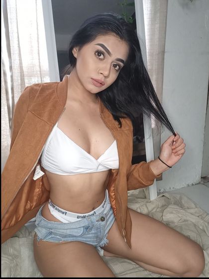 marianazeab OnlyFans picture
