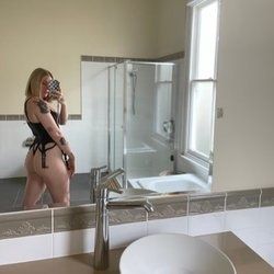 themondays OnlyFans picture