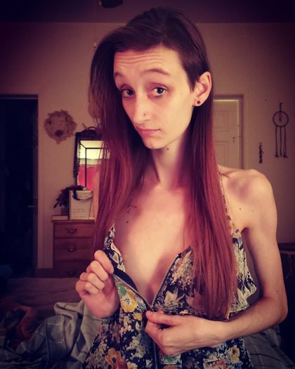 petiteladyjay OnlyFans picture