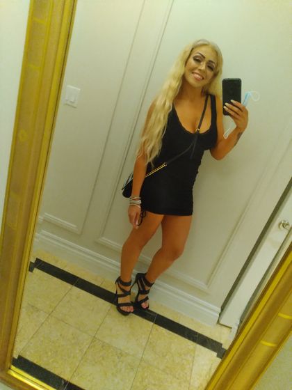 sydney_cole OnlyFans picture