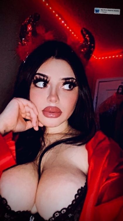 juicy_jess310 OnlyFans picture