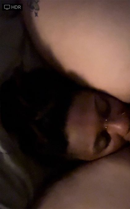 twoprettymommas OnlyFans picture