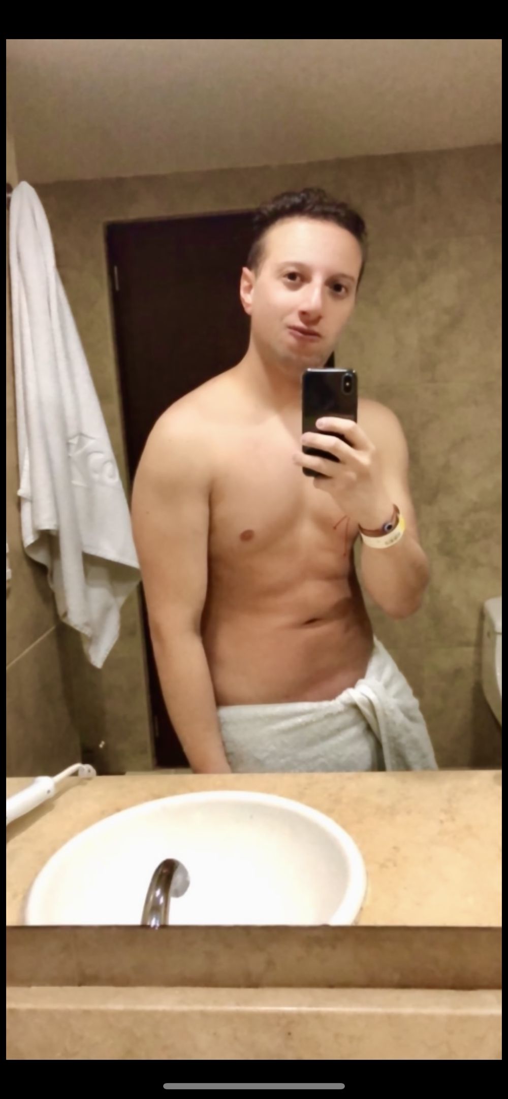 alvarokure OnlyFans profile picture