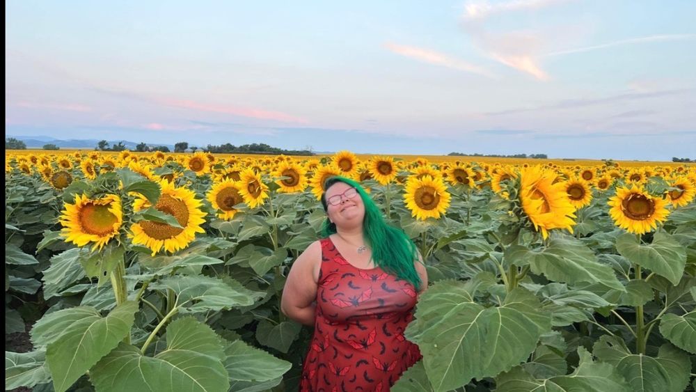 switchywitchraven OnlyFans profile picture