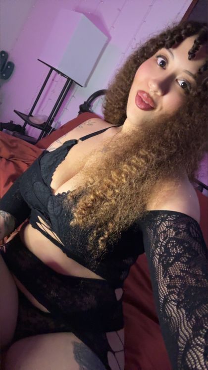 velvetcokee OnlyFans picture