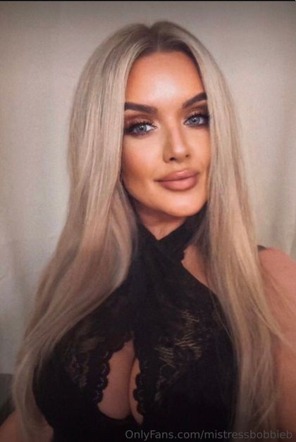 mistressbobbieb OnlyFans picture